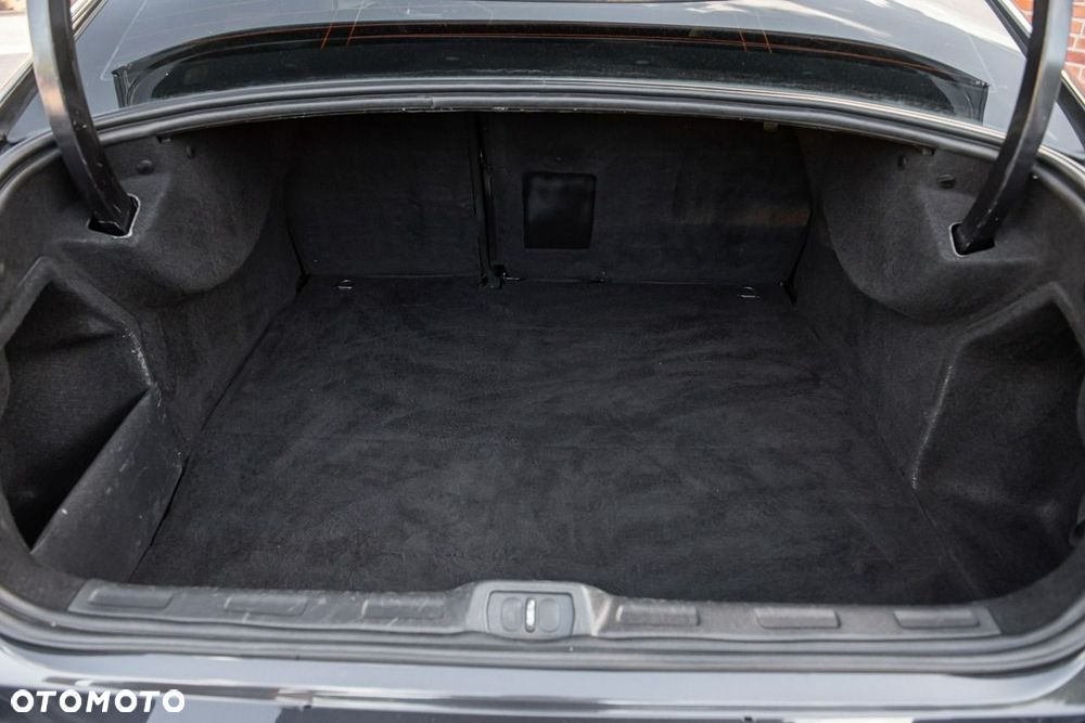 Citroën C5 2.0 HDi Exclusive Equilibre Navi - 28
