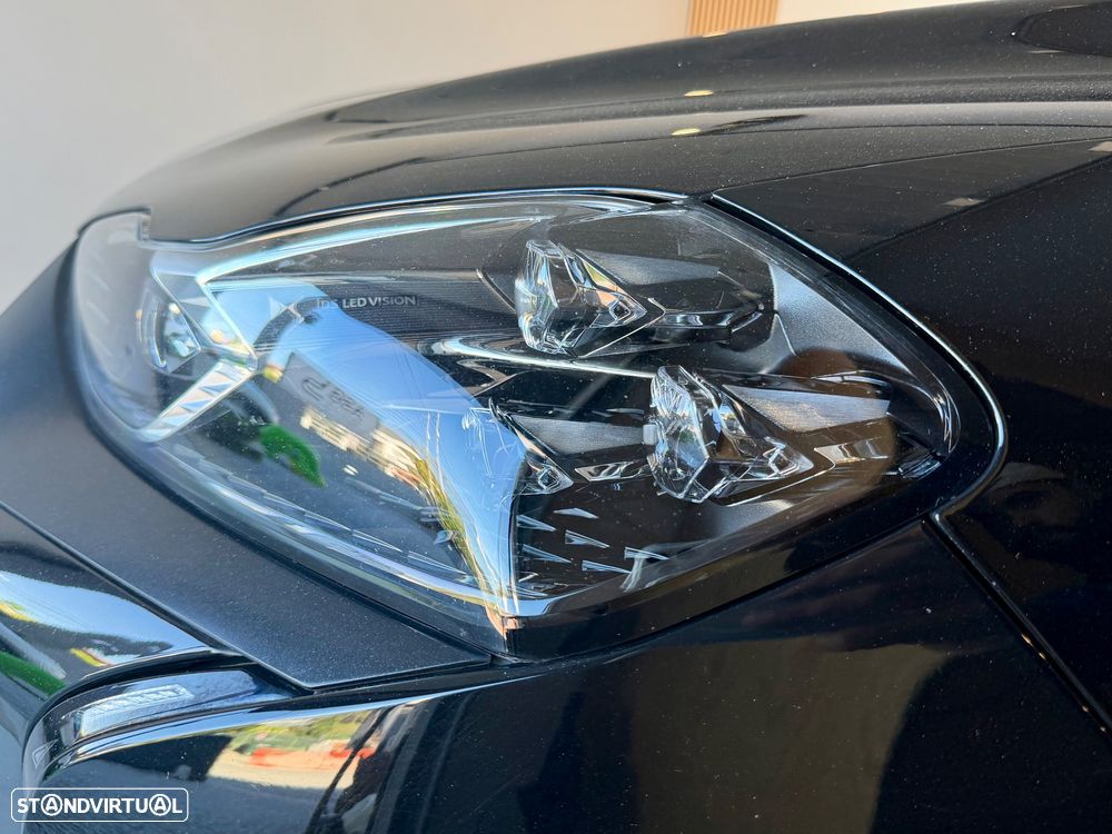 DS DS3 Crossback E-Tense Performance Line - 32