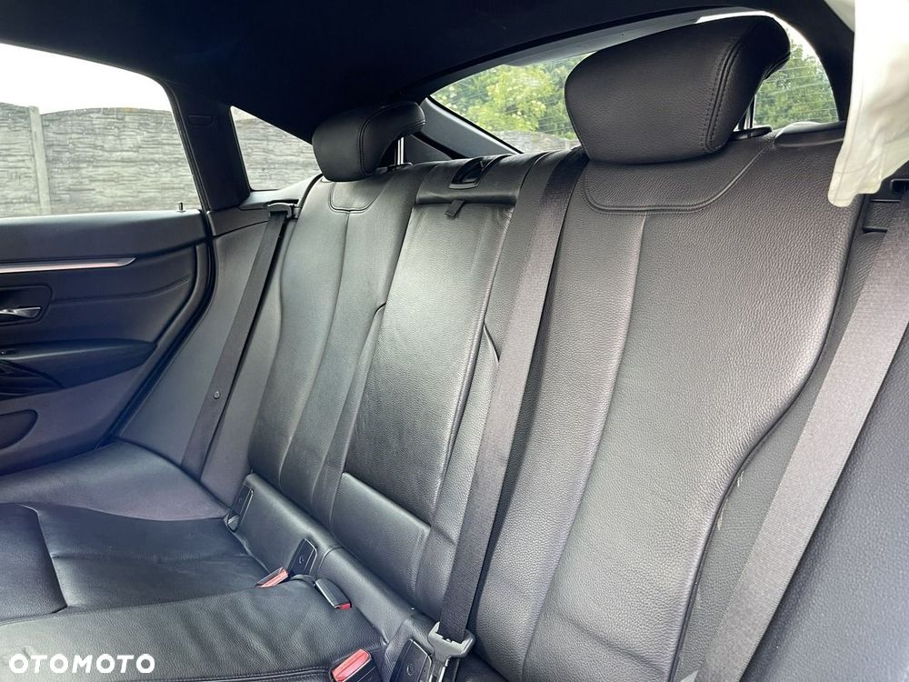BMW Seria 4 435i xDrive M Sport - 14