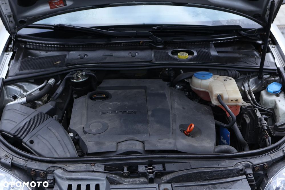 Audi A4 Limousine 2.0 TDI - 19