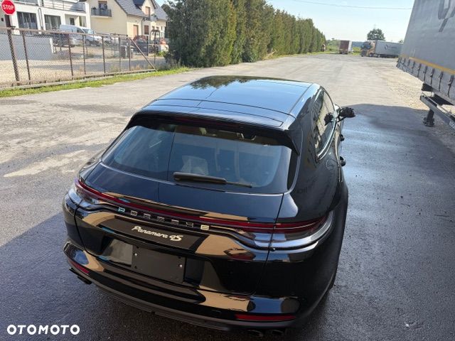 Porsche Panamera 4S E-Hybrid - 26