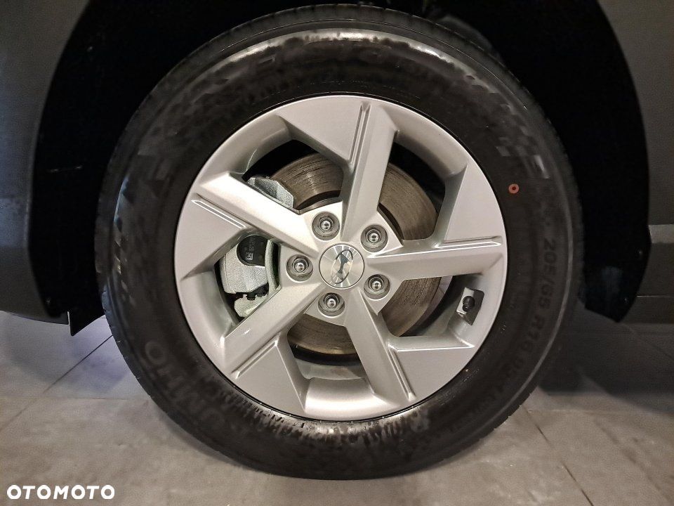 Hyundai Kona - 17