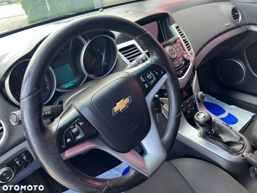 Chevrolet Cruze 1.4T LT+ - 13