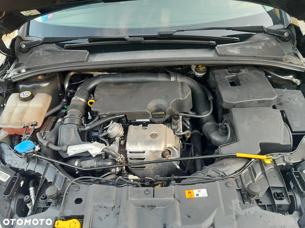 Ford Focus 1.0 EcoBoost Titanium - 28
