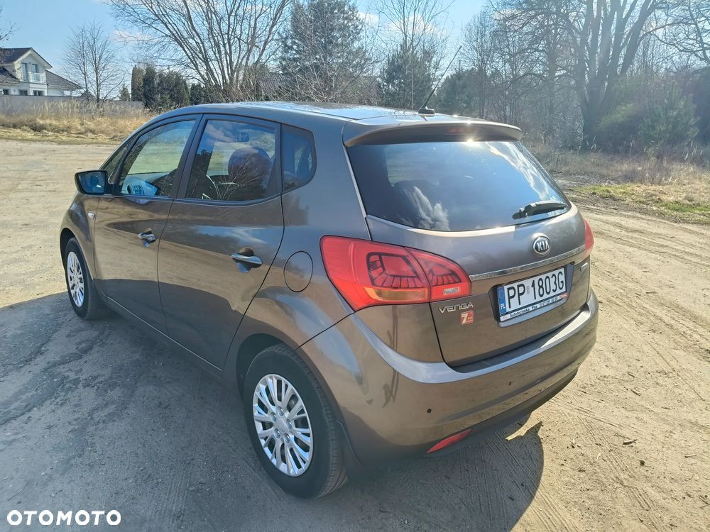 Kia Venga 1.6 Business Line - 4