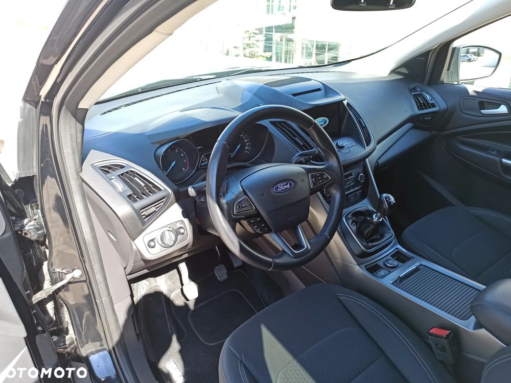 Ford Kuga - 14
