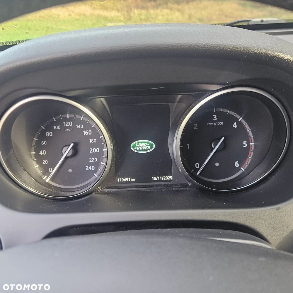 Land Rover Discovery Sport 2.0 D150 - 10