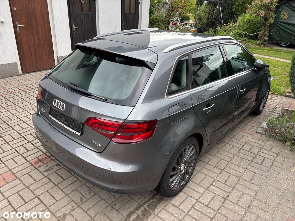 Audi A3 Sportback 1.8 TFSI Ambition - 1