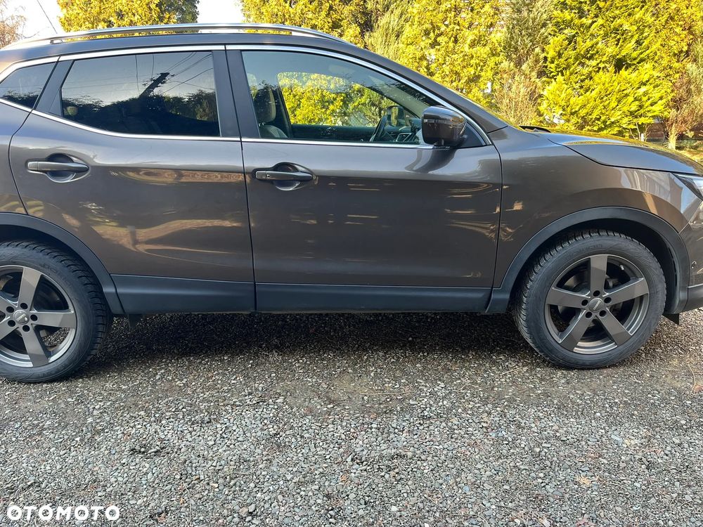 Nissan Qashqai - 24