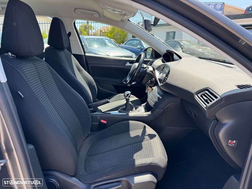 Peugeot 308 BlueHDi FAP 120 Stop & Start Allure - 37