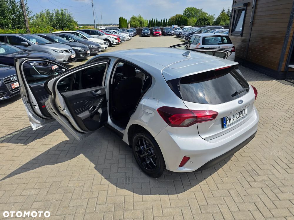 Ford Focus - 38