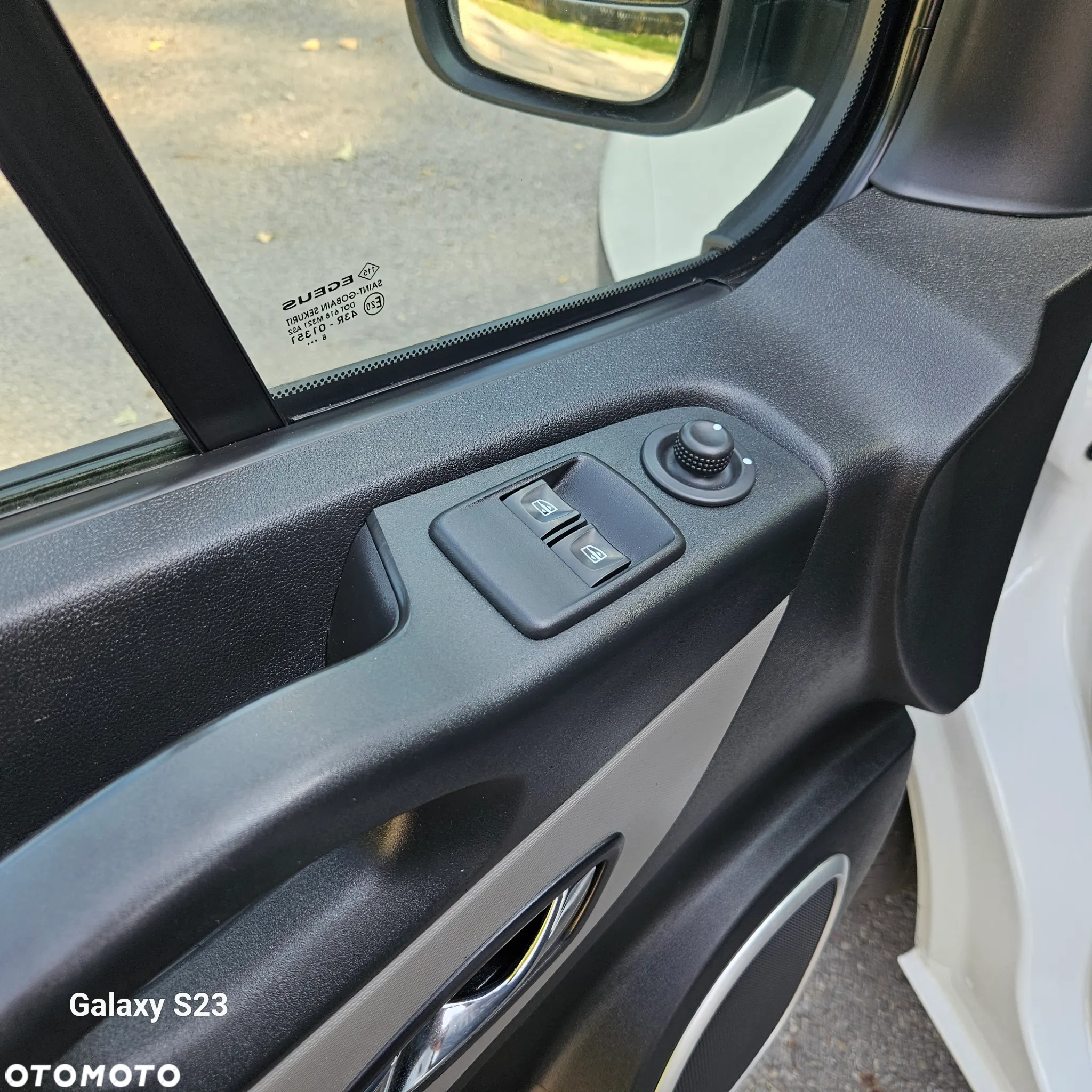 Renault TRAFIC - 17