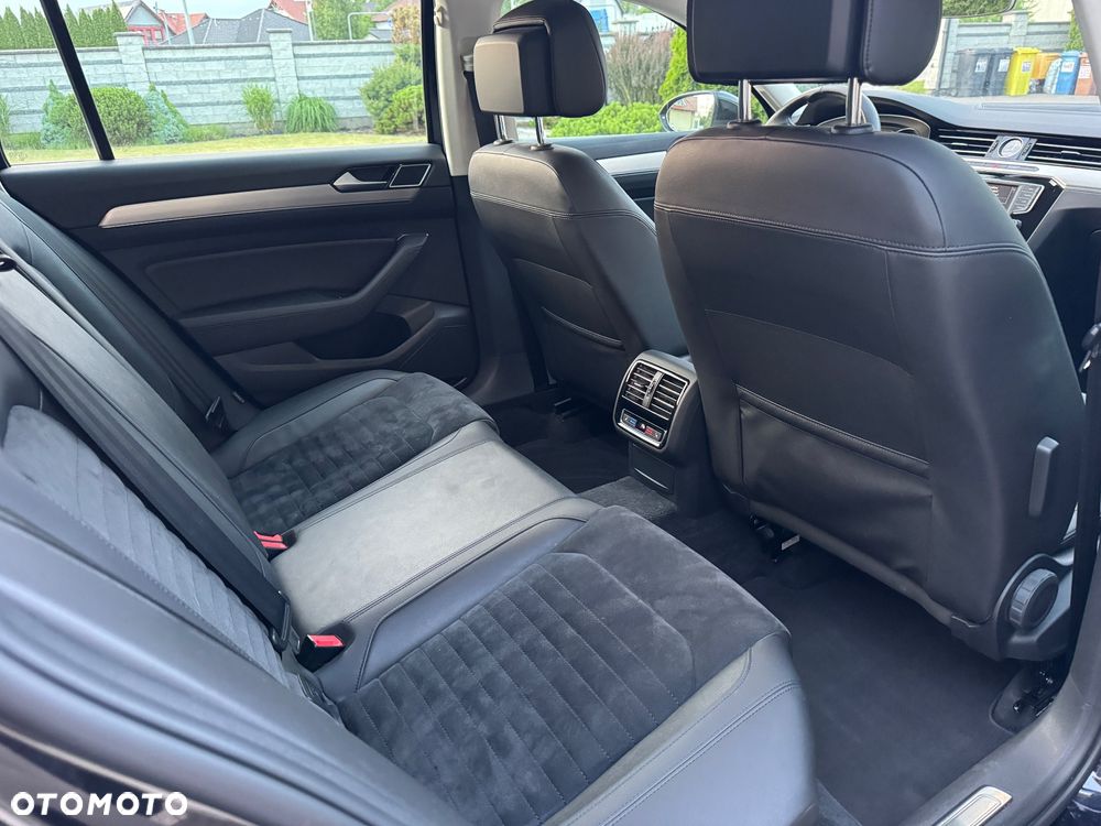 Volkswagen Passat 2.0 TDI BMT Highline - 24