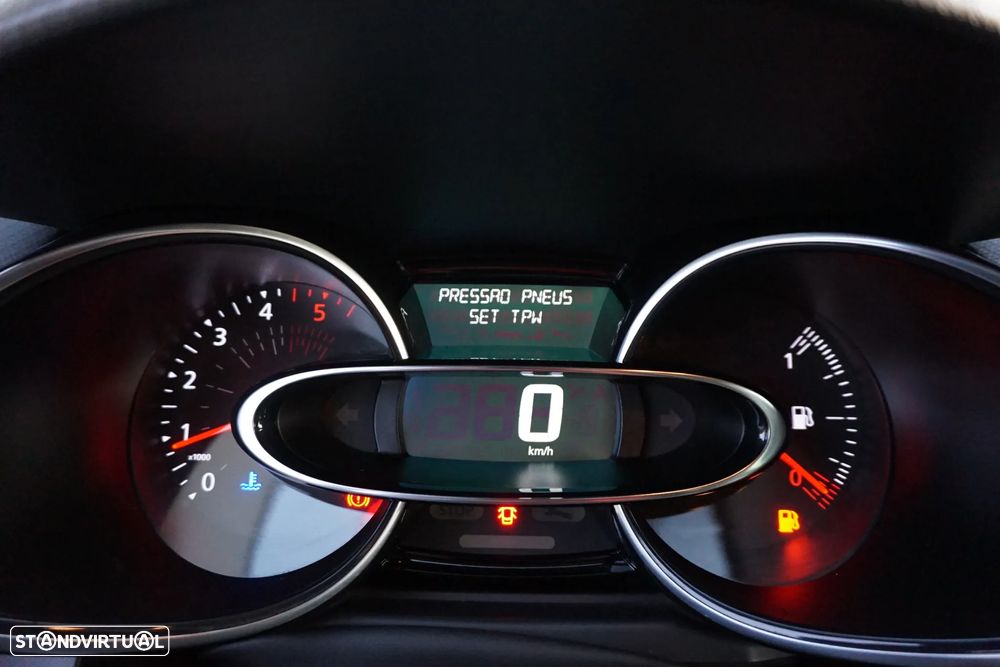 Renault Clio 1.5 dCi Limited - 36