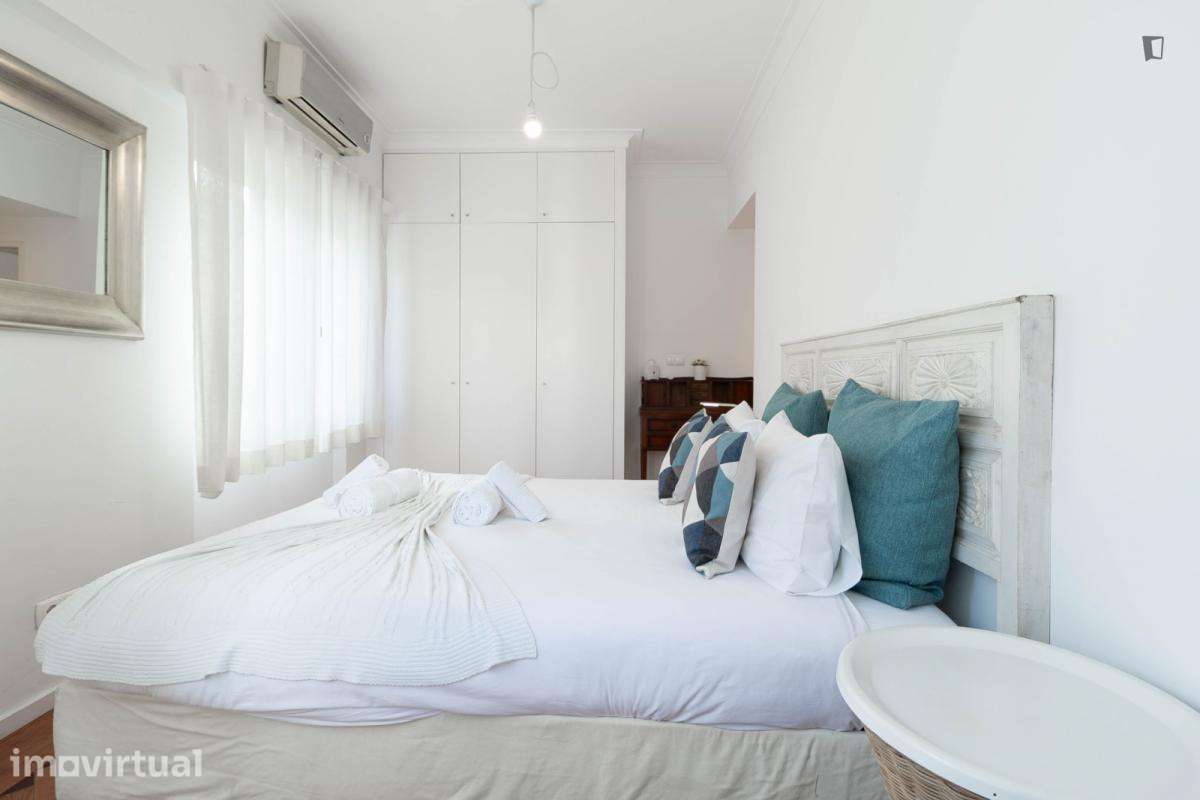 Apartamento com 2 quartos - localizado em Campo de Ourique Lisbon - Grande imagem: 5/24