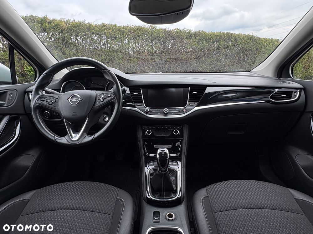 Opel Astra 1.4 T Enjoy - 18