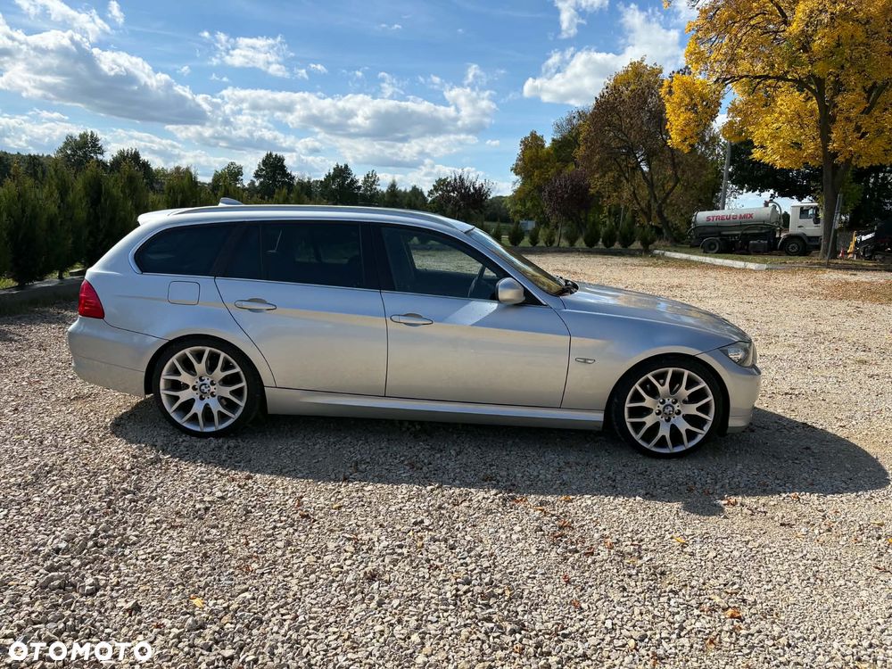 BMW Seria 3 320d - 5