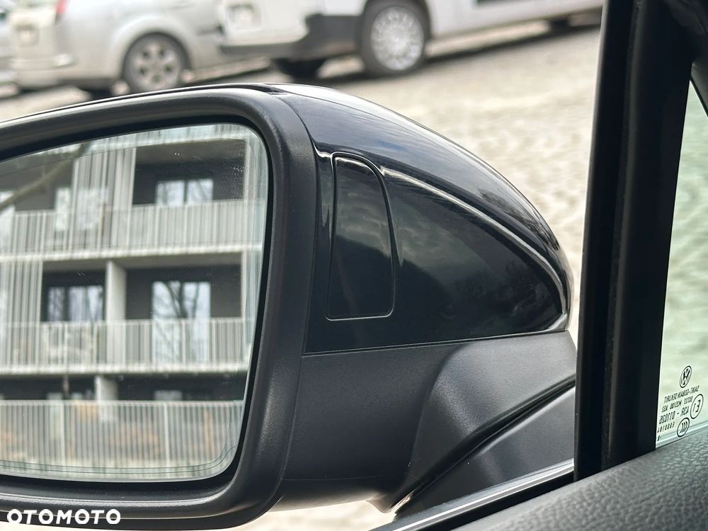 Volkswagen Passat Variant 2.0 TDI BMT 4Mot Highline DSG - 32