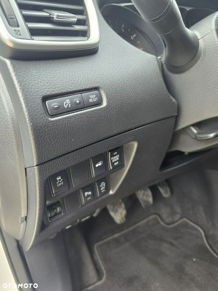 Nissan X-Trail 1.6 DIG-T Tekna 2WD 7os - 20