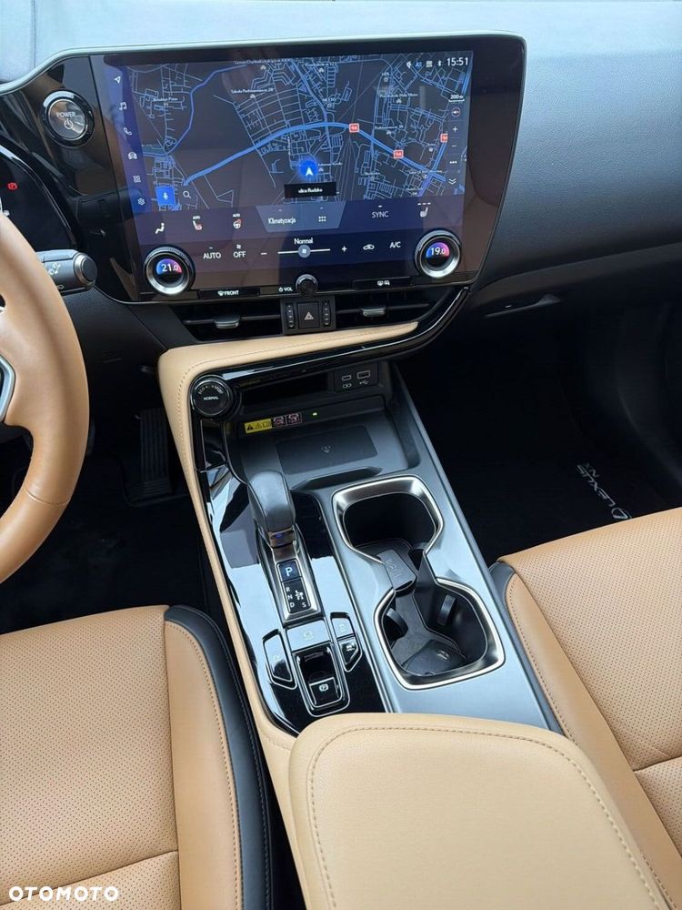 Lexus NX 350h Prestige AWD - 15