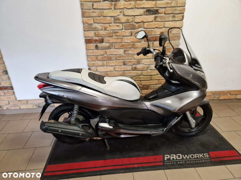 Honda PCX - 4