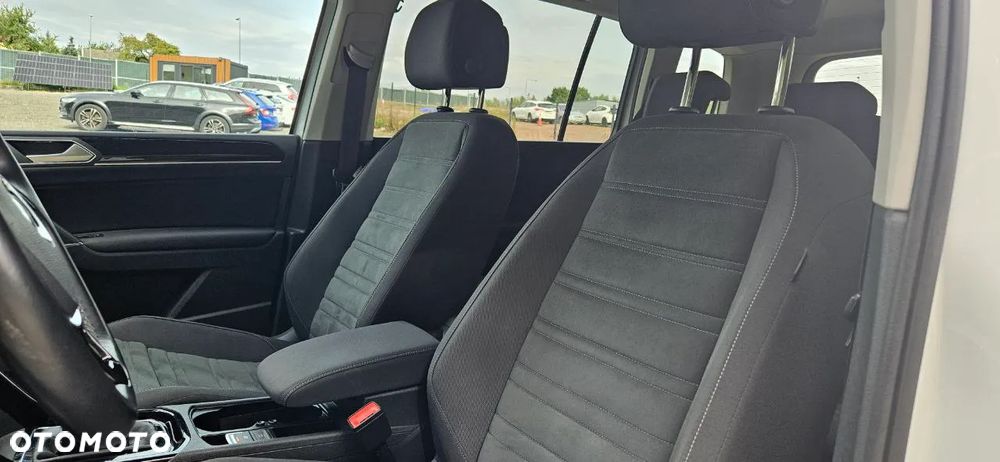 Volkswagen Touran 1.5 TSI EVO Highline DSG - 28