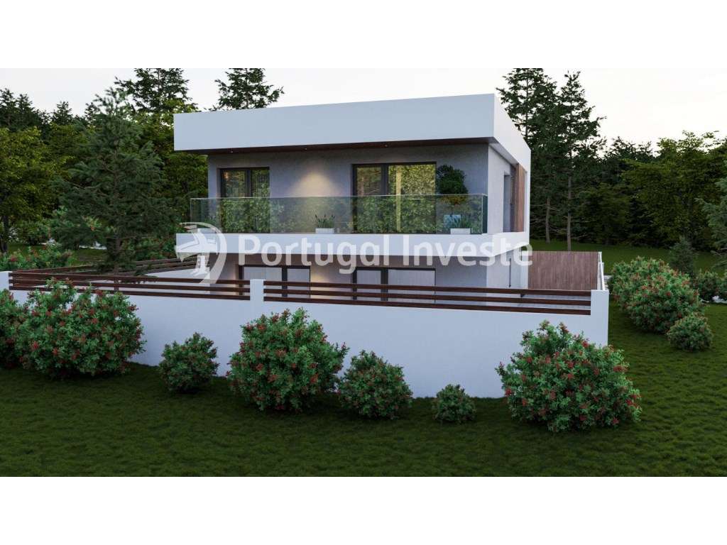 Moradia Isolada com 3 suítes e ampla cave de 50m2 a 3 Km das praias - Grande imagem: 3/14