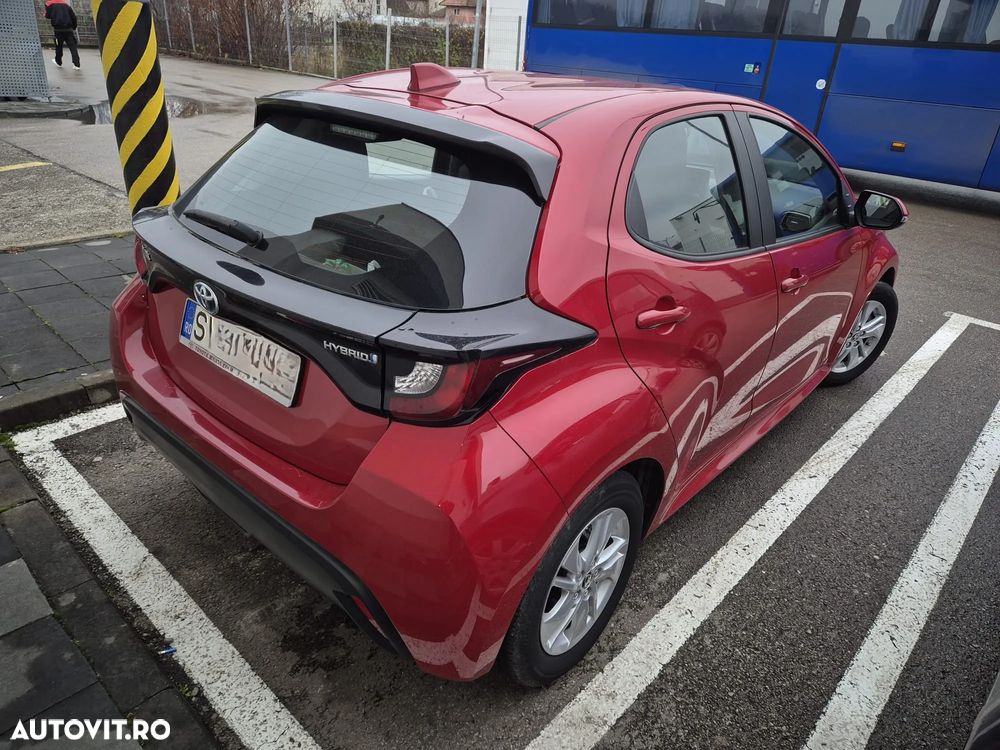 Toyota Yaris 1.5 VVT-i HSD Dynamic Bi-tone - 3