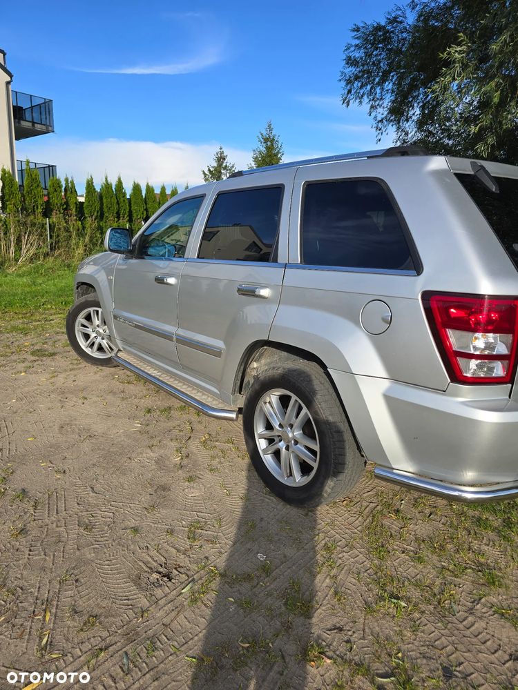 Jeep Grand Cherokee 2009 photo 3