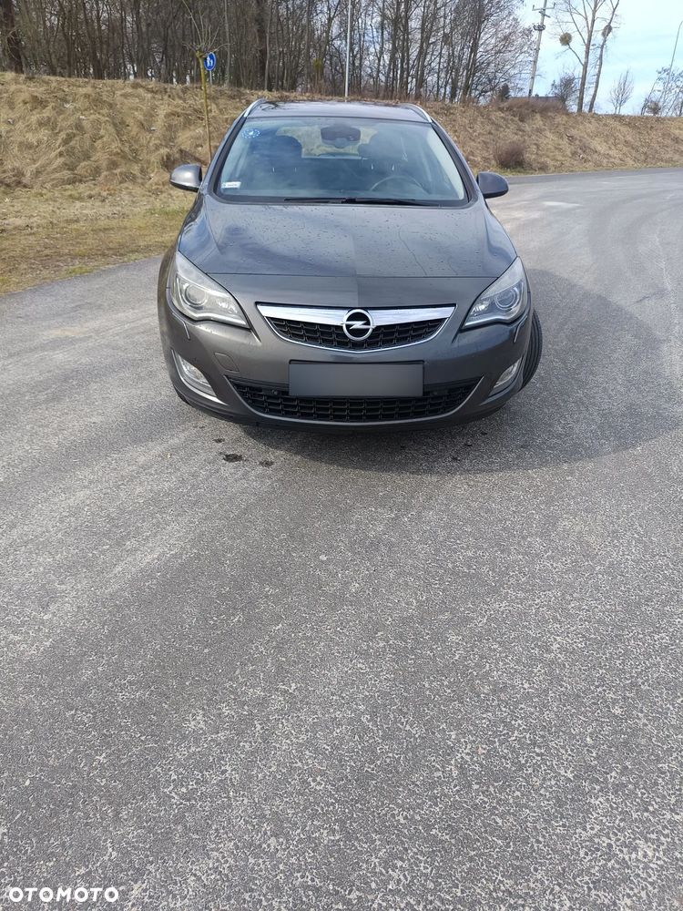 Opel Astra 1.4 Turbo Cosmo - 1