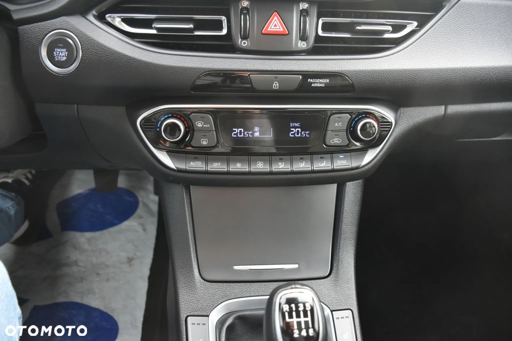 Hyundai i30 1.5 T-GDI 48V-Hybrid Prime - 20