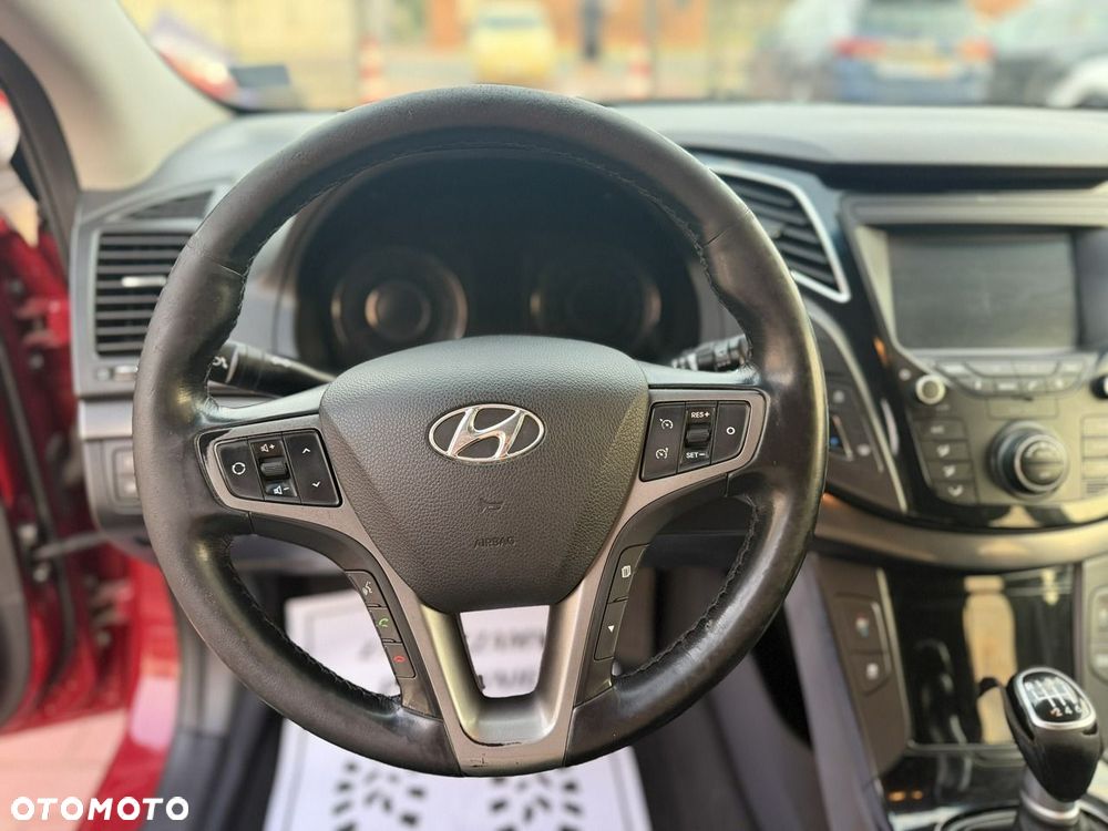 Hyundai i40 Kombi blue 1.7 CRDi Premium - 19