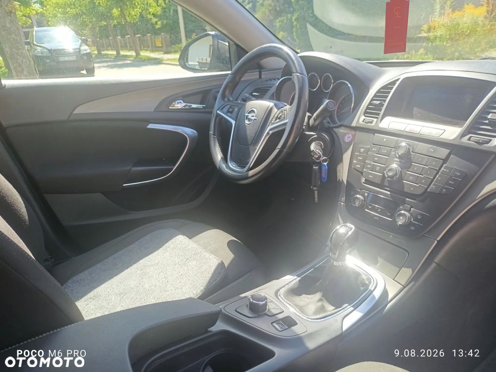 Opel Insignia 1.8 Sport - 10