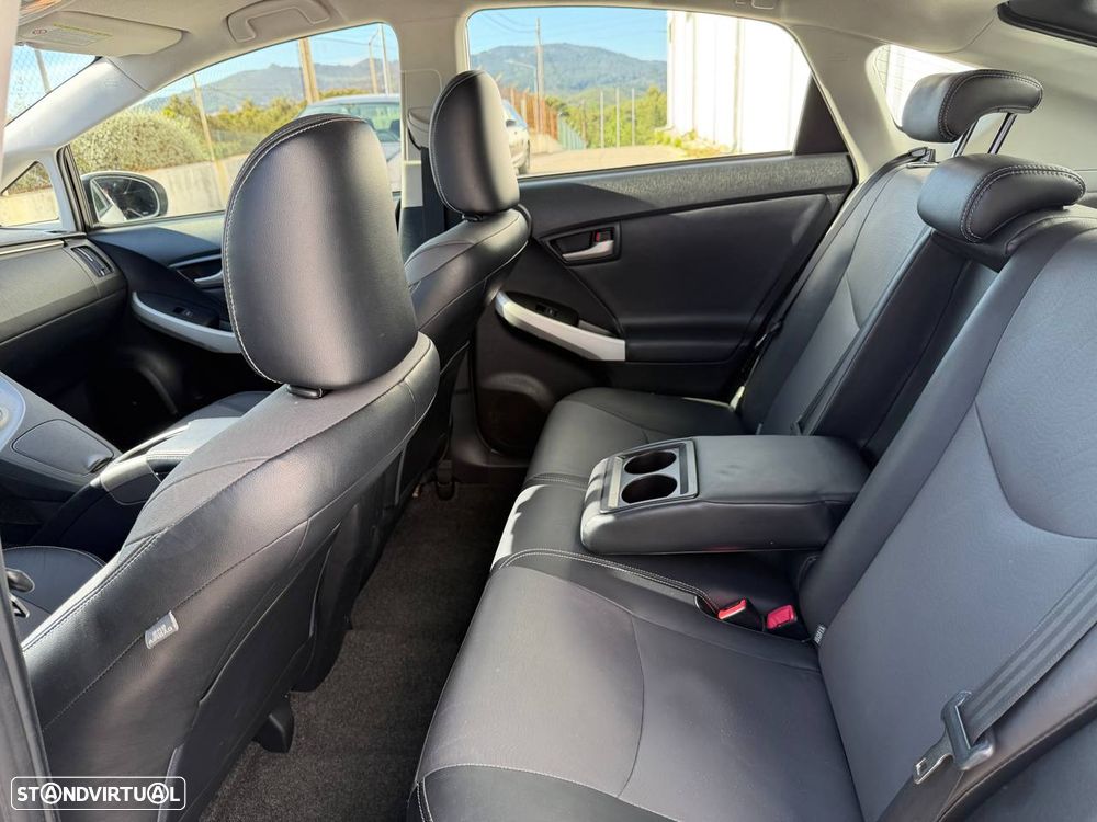 Toyota Prius 1.8 Premium P.Navi+Pele - 40