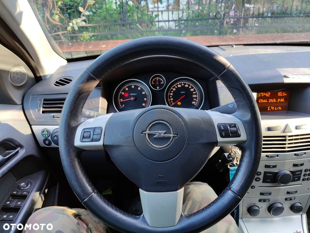 Opel Astra 2008 photo 5