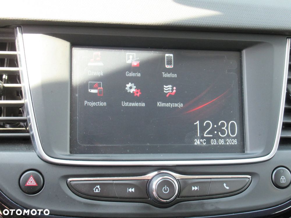 Opel Crossland X - 10