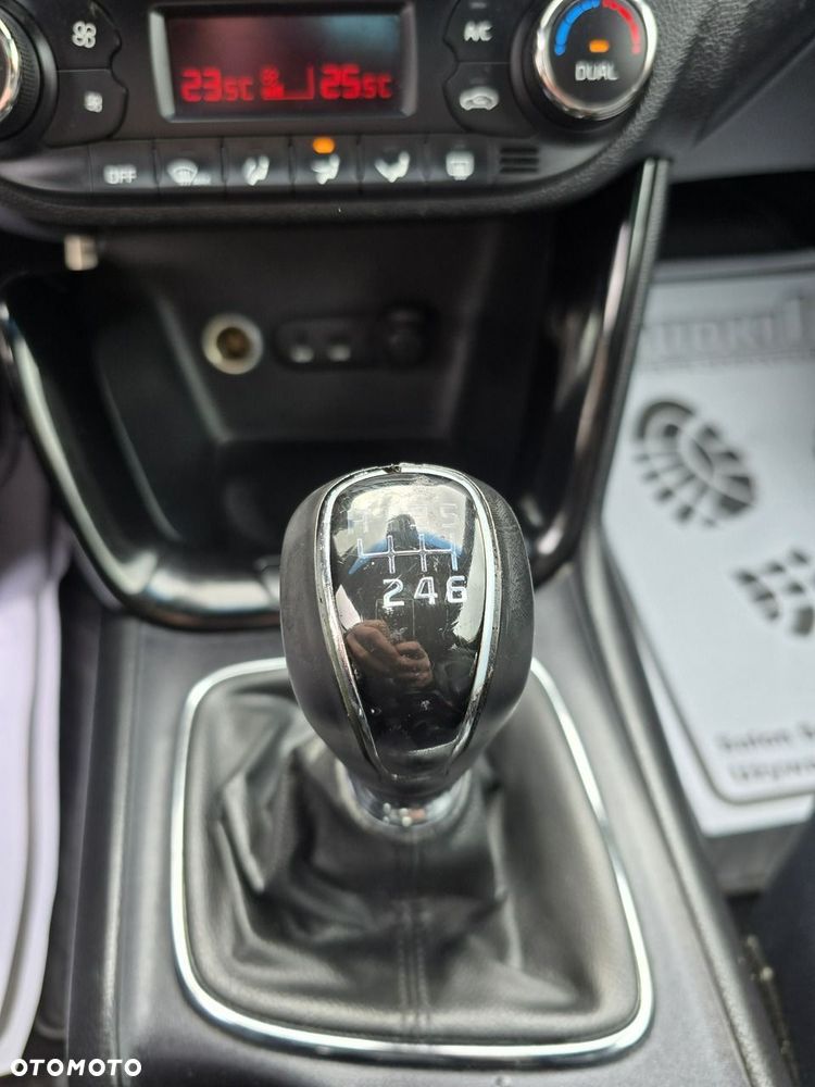Kia Ceed - 28