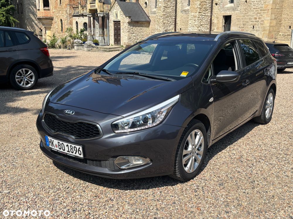 Kia Ceed 1.6 GDI Platinum Edition - 2