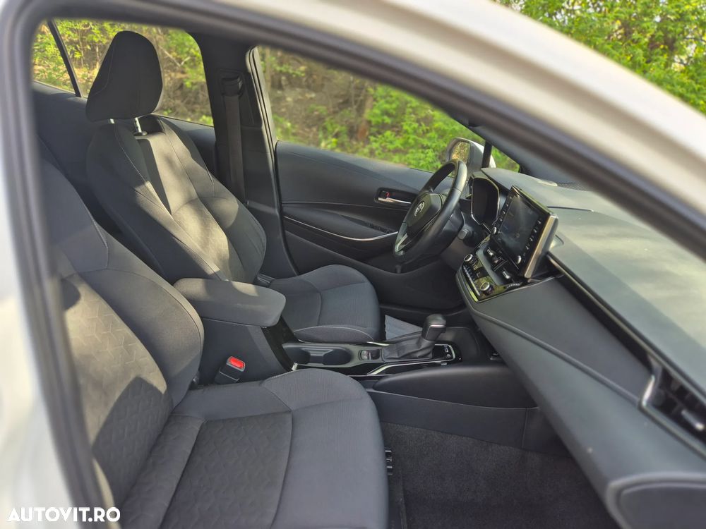 Toyota Corolla 1.8 HSD Exclusive Plus tapiterie Neagra - 13