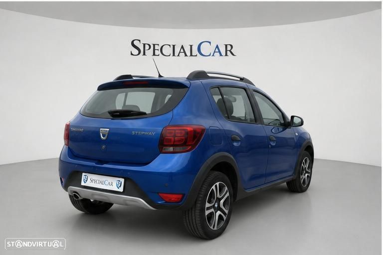 Dacia Sandero - 3