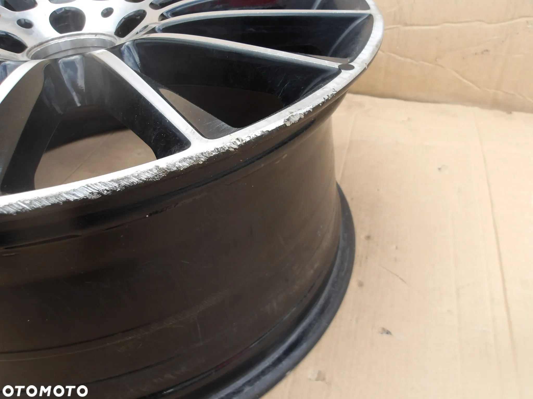 FELGA 8.5X19 ET52 MERCEDES AMG 2054011400 - 9