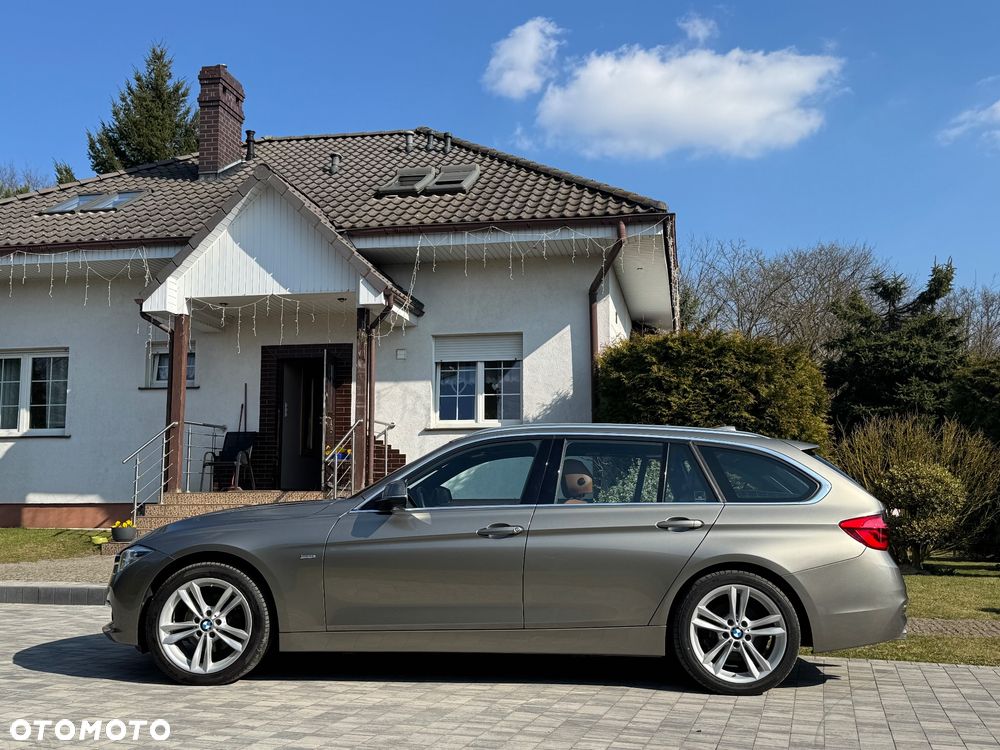 BMW Seria 3 320d Luxury Line - 4