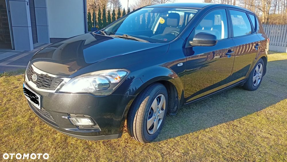 Kia Ceed 1.4 Comfort - 1