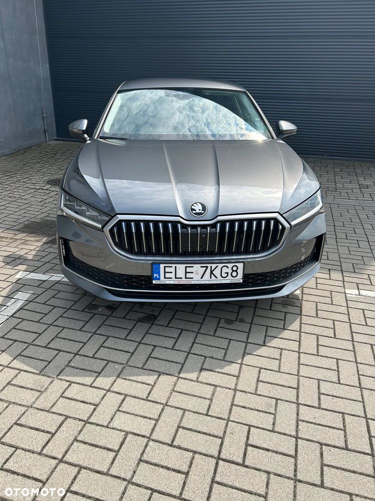 Skoda Superb 1.5 TSI mHEV Selection DSG - 2