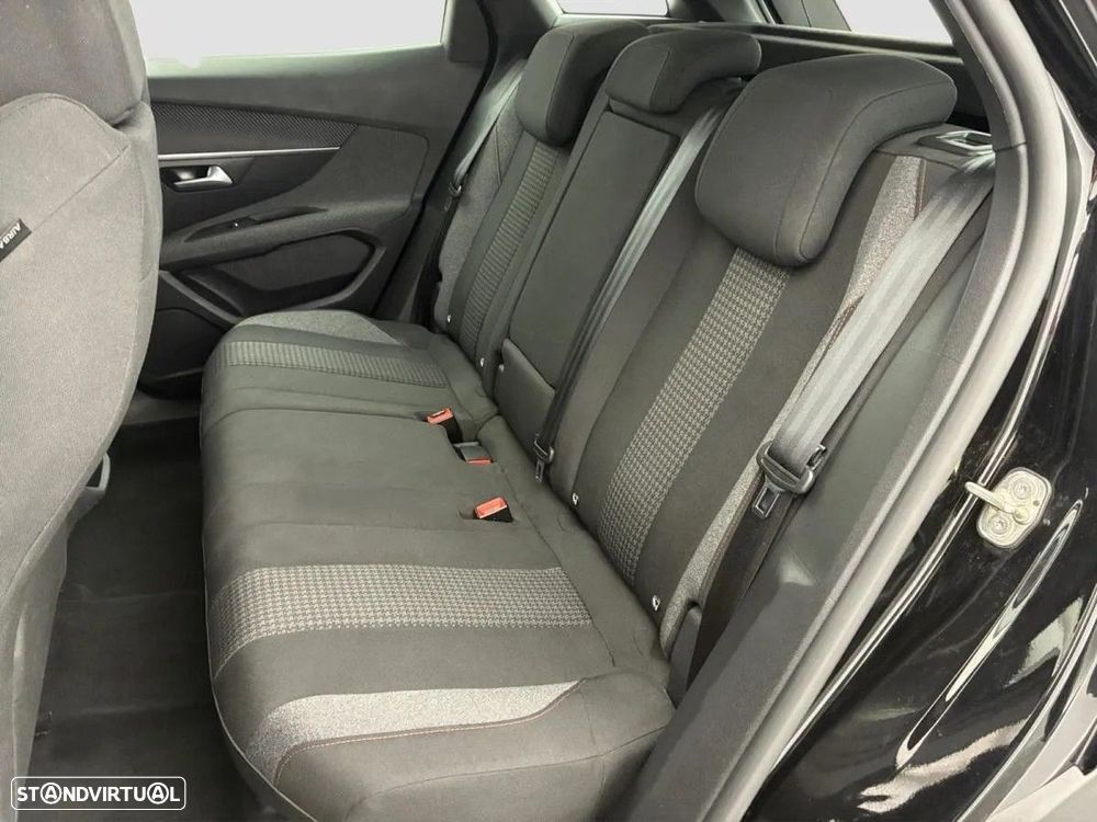 Peugeot 3008 - 5