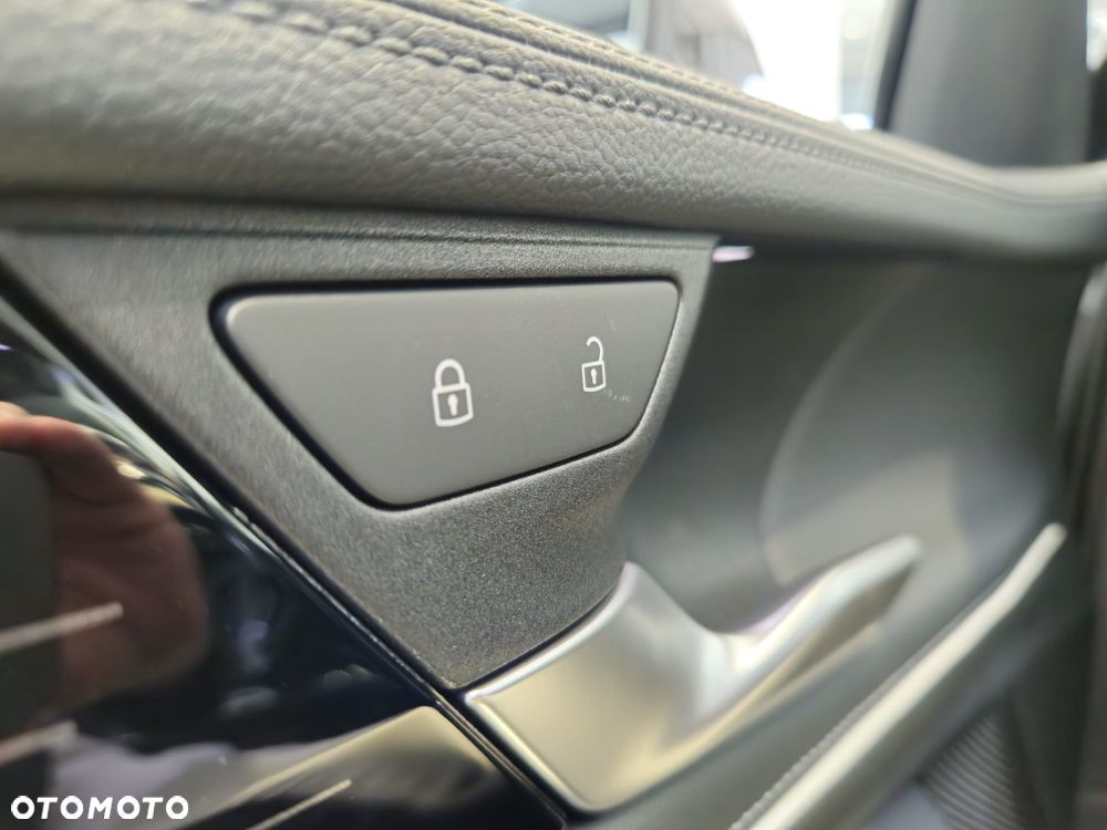 Volkswagen Passat - 17