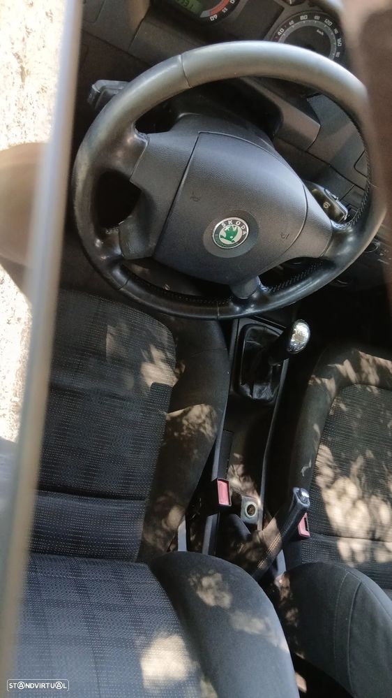 Skoda Fabia Break 1.4 TDi Ambiente - 5
