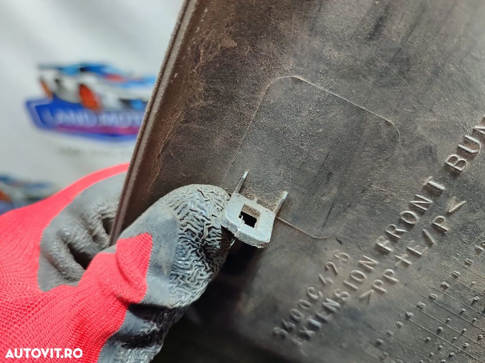 ORNAMENT BARA FATA MITSUBISHI OUTLANDER 2 2.2 DIESEL 2012 COD OEM 6400C425 / 2005-2012 - 7