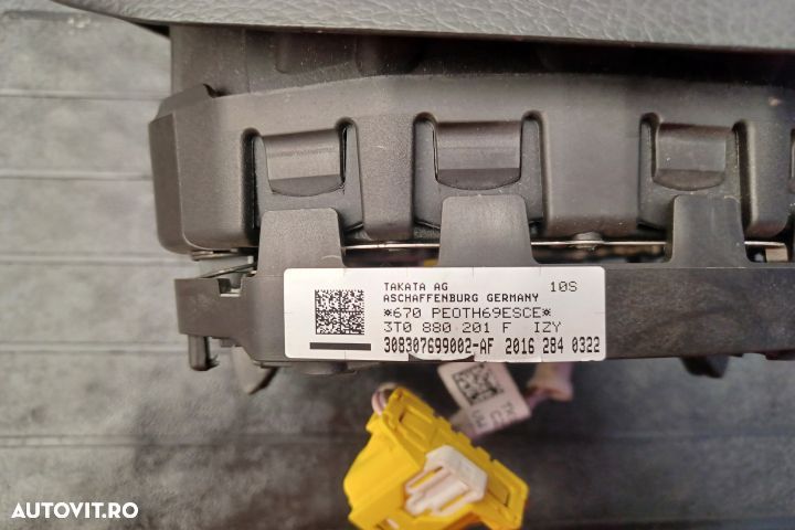 Airbag volan / sofer 3T0880201F PIESA NOUA 3T0880201F Skoda Octavia 3 - 5