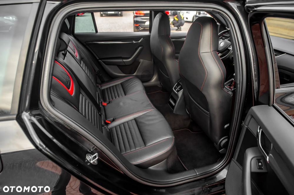 Skoda Octavia 2.0 TDI (Green tec) RS - 21